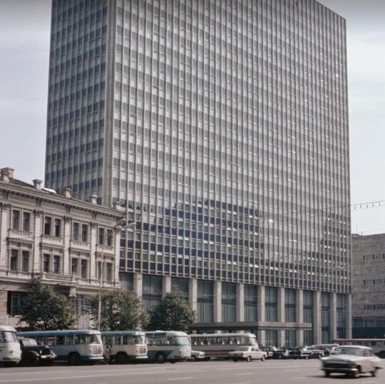 Гостиница «Интурист» в Москве © Валентин Черединцев/ТАСС