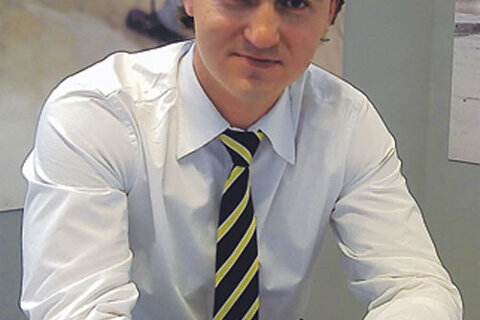 Андрей  Поршнев, специалист по продажам профессиональной техники компании Karcher.