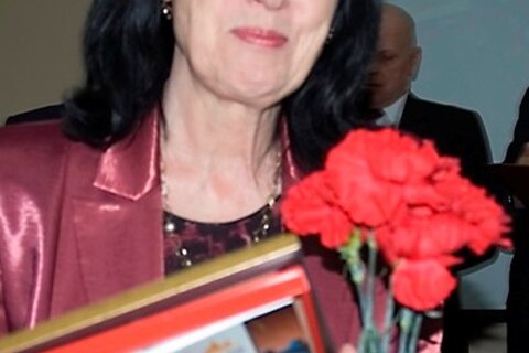 Ольга Ершова, владелица гостиницы «Петровский двор» во второй раз получила награду за победу отеля в категории «без звезд»