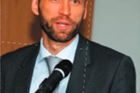 Алексей Акиндинов рассказал о преимуществах smart-концепции сети Azimut Hotels.