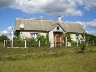 В последние 4 года в Беларуси действует государственная программа развития сельского туризма. На фото - сельская усадьба Долгое на озере Долгое