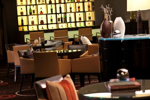 Лаунж-бар клубного этажа Renaissance Moscow Hotel