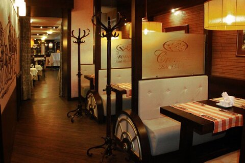 Ресторан «Фаворит» отеля «Cronwell Inn Стремянная» активно работает на город, обслуживая свадьбы, юбилеи и другие торжества