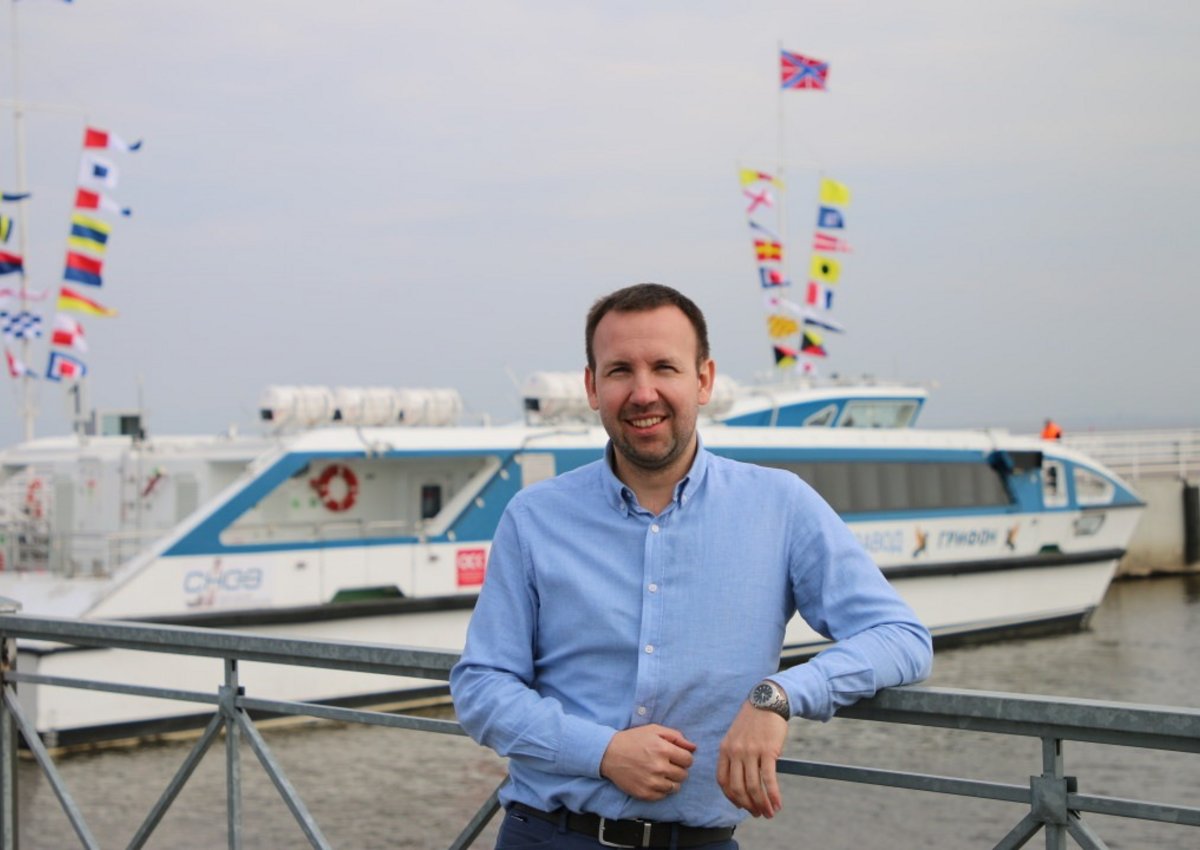 Карантин убивает в Петербурге бренд прогулок по рекам и каналам