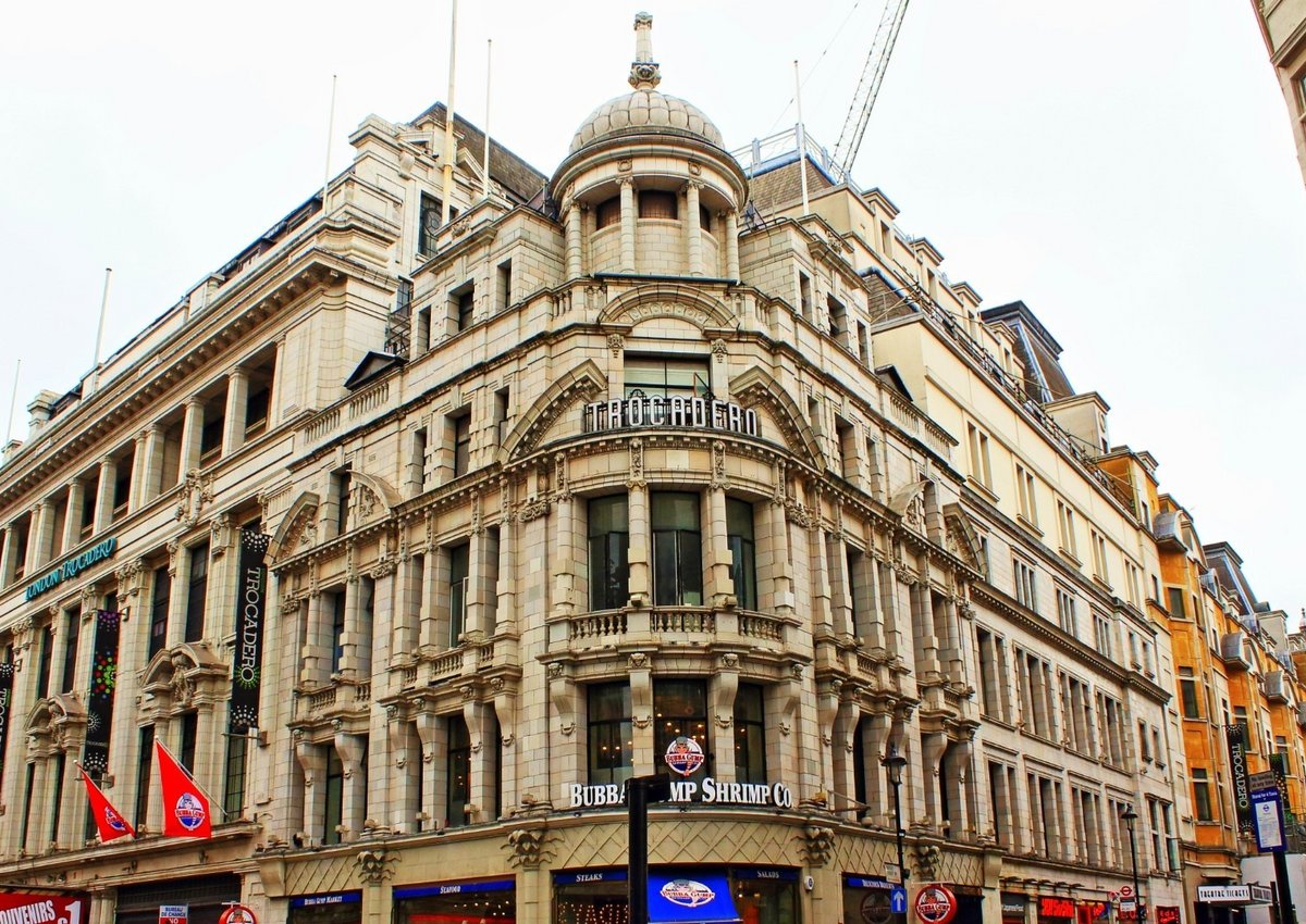 Историческое здание с отелем в Лондоне может превратиться в мечеть
