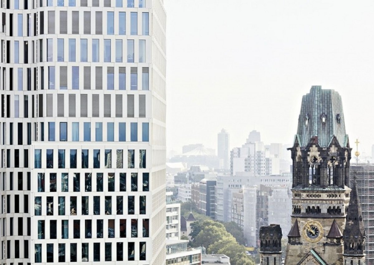 Дизайнерский отель MotelOne открылся в небоскребе Berlin Upper West