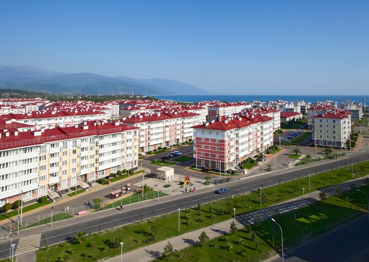 Туристы на курортах Краснодарского края и Крыма выбирают отели «три звезды»