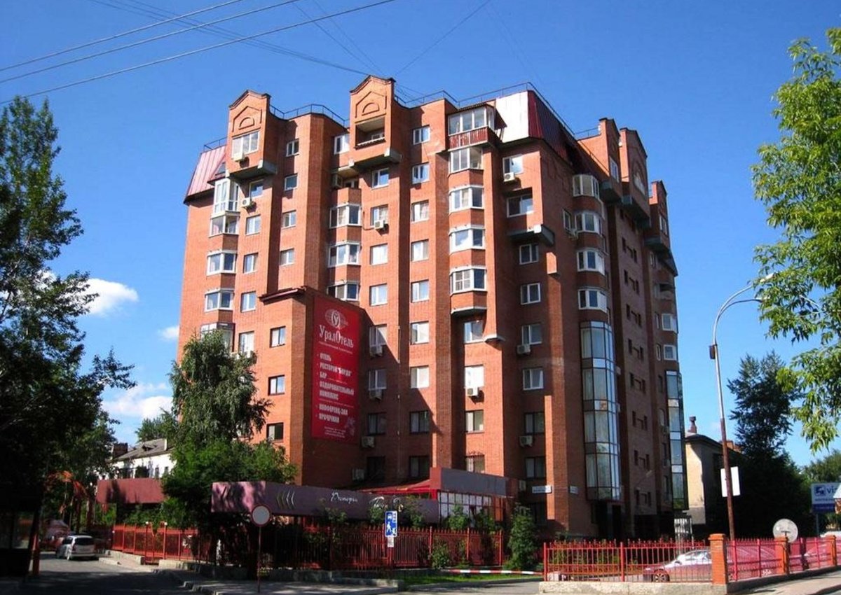 В Екатеринбурге банкротят крупный отель за миллионные долги