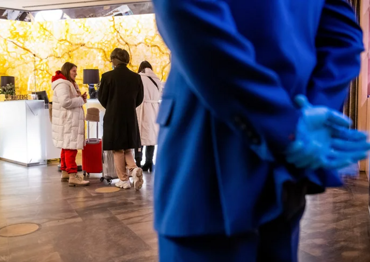 Отели остались без гостей. Владельцы гостиниц пережили худший год в истории наблюдений