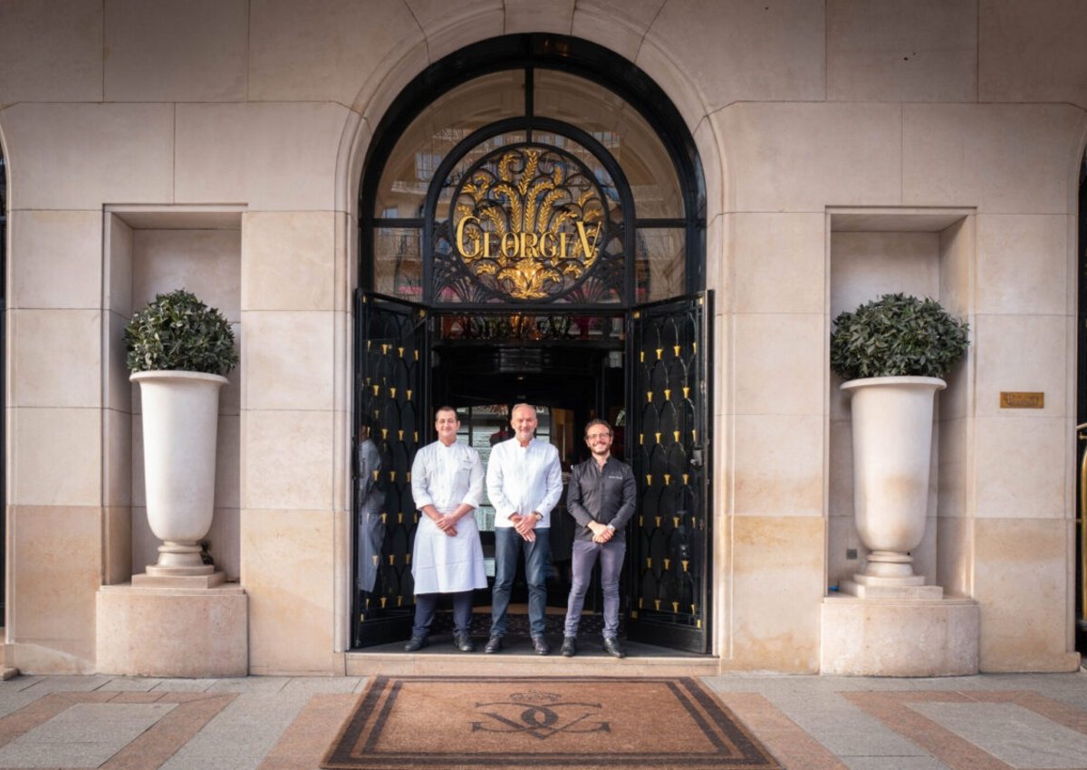Отели Four Seasons собрали 27 звезд в новых изданиях гида Мишлен