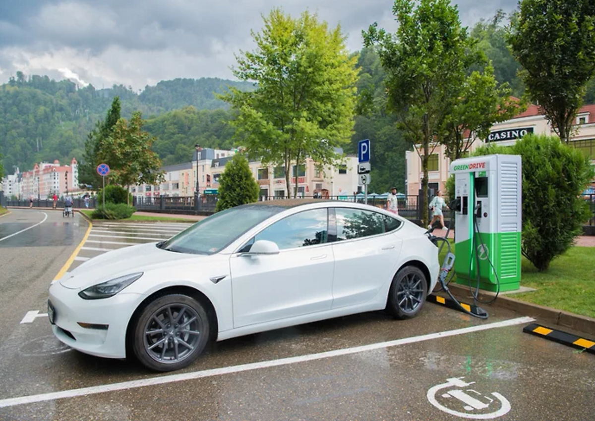 В Сочи открылась первая сеть быстрых электрозаправок Green Drive