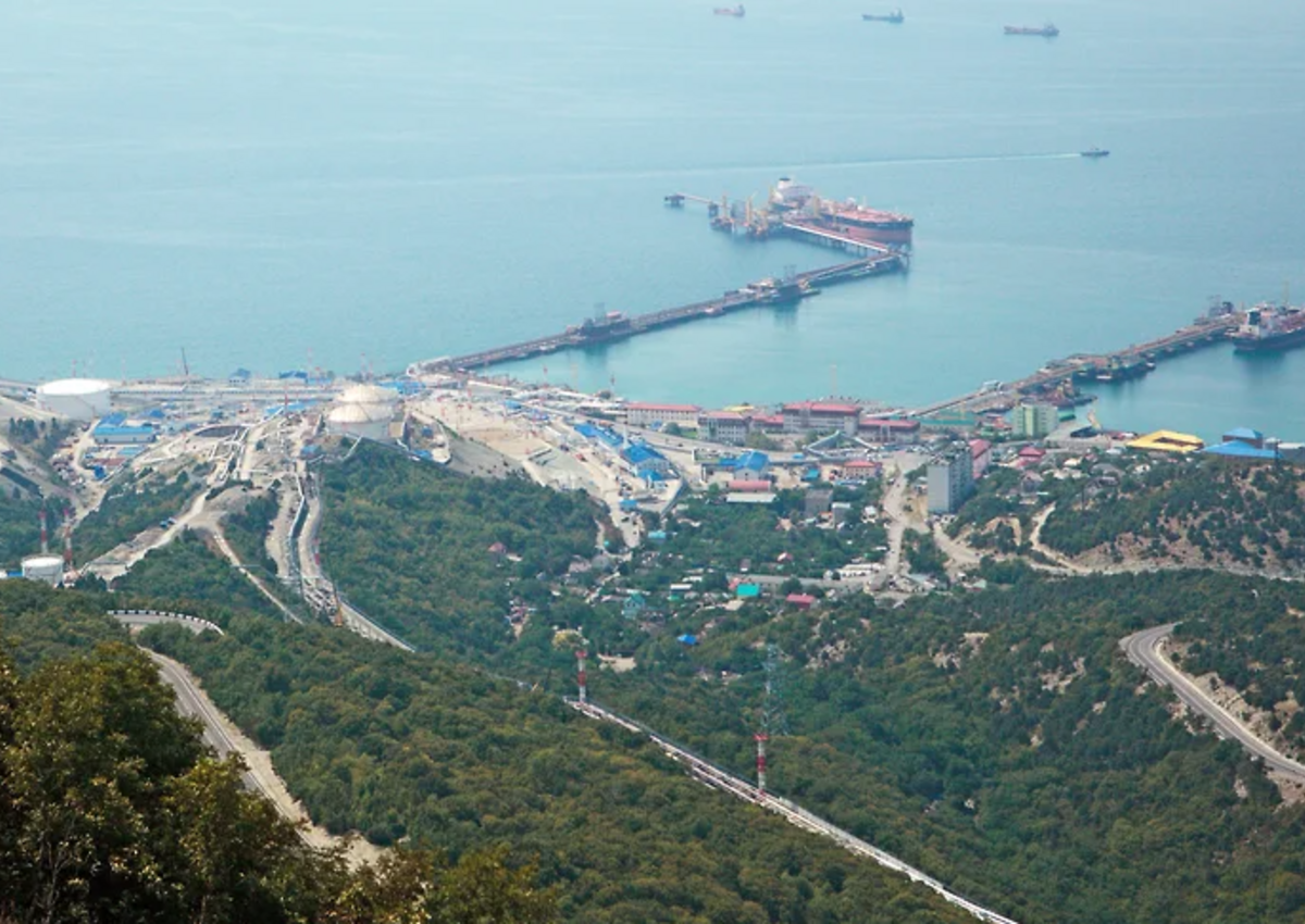 Парадокс Новороссийска — здесь есть море, но город не является курортным