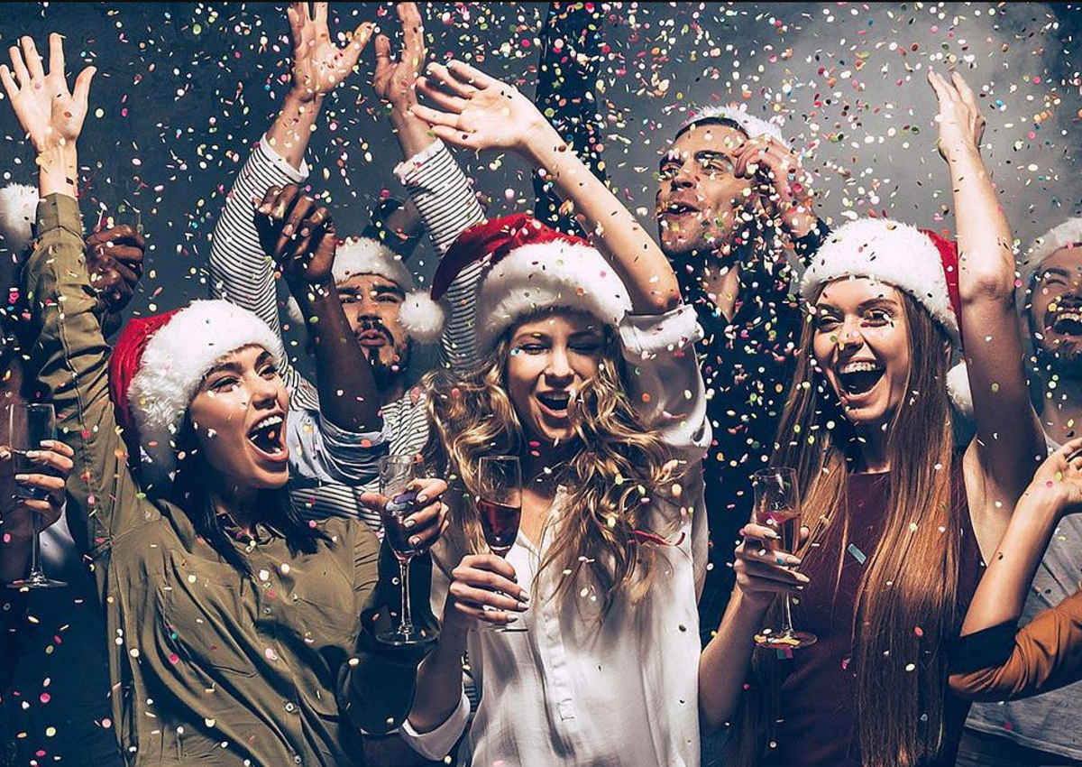 23 декабря: Давно не виделись! Или Новогодняя Вечеринка Отельеров!