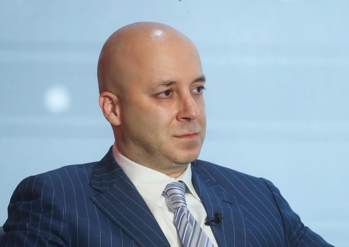 Вице-президент ФРиО предложил ввести в России принудительную сертификацию управляющих ресторанами
