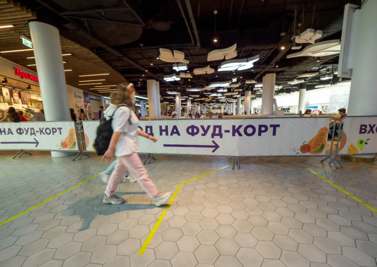 Россияне пересели в фастфуд. Граждане экономят на ресторанах