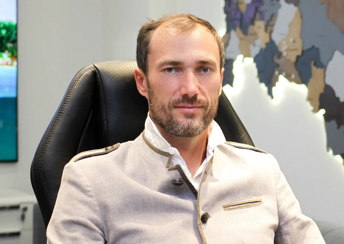 Евгений Кононов: «Можно закрыть глаза на завышенную цену, но обязательно должны быть электричество, газ и вода»