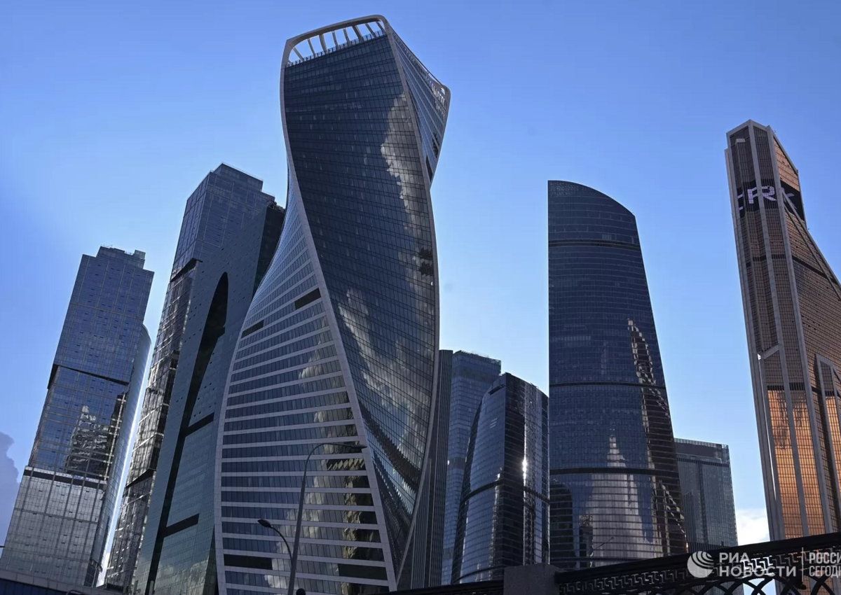 Knight Frank Russia продолжит работу под брендом NF Group