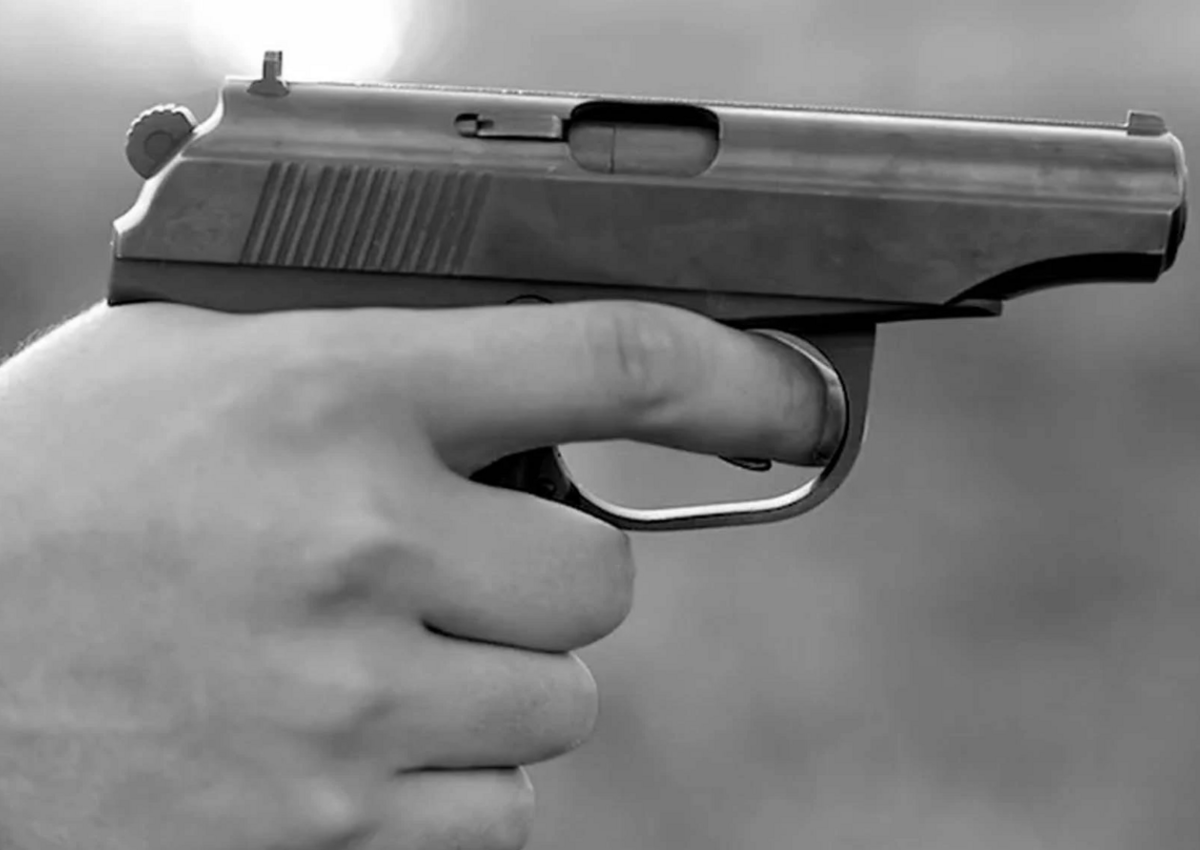 От песнопений до стрельбы. 5 звезд травмировали на всю «Гамму»