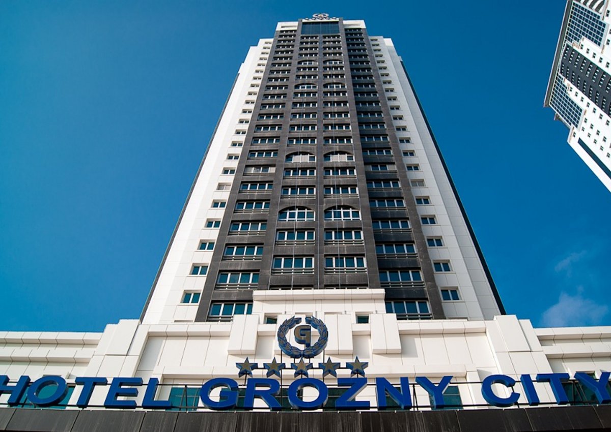 Cosmos Hotel Group взяла в управление отель в Грозном