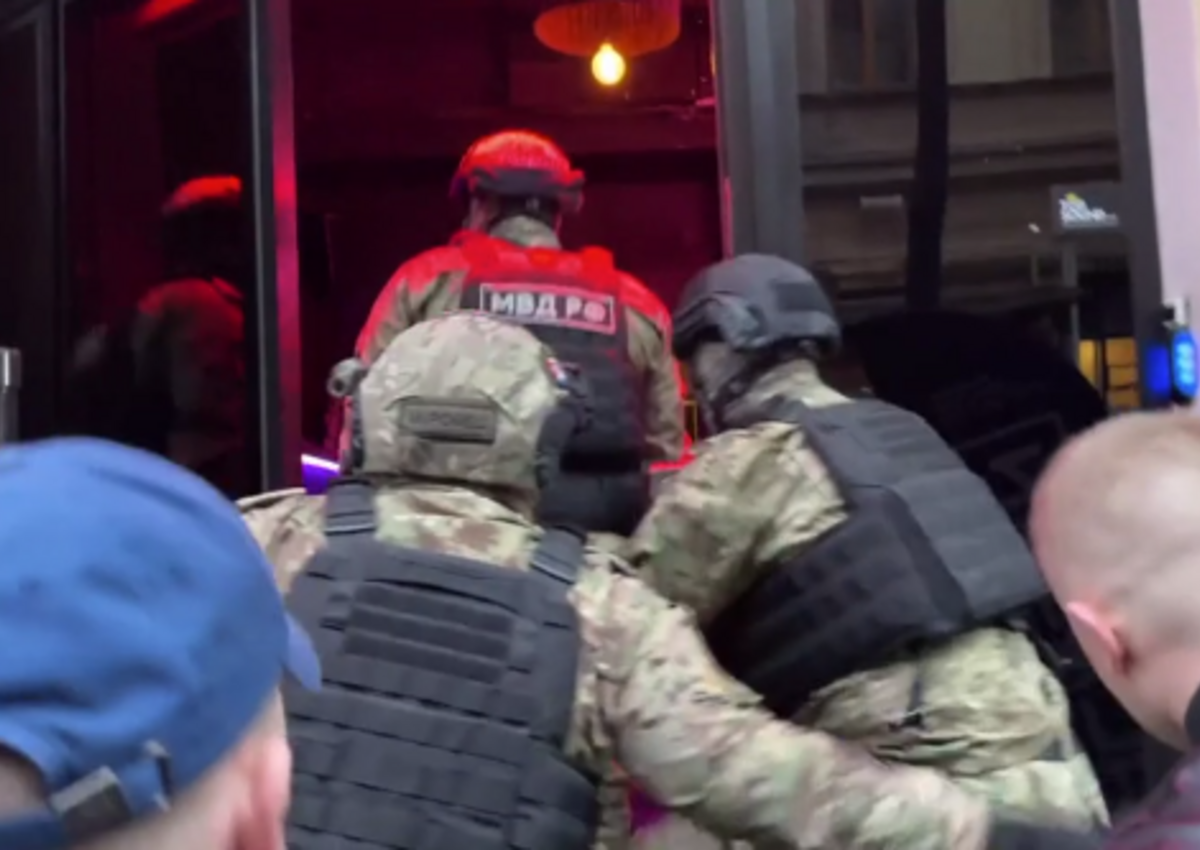 Десятки обысков по мотивам барной «мафии». Опять досталось улице Рубинштейна