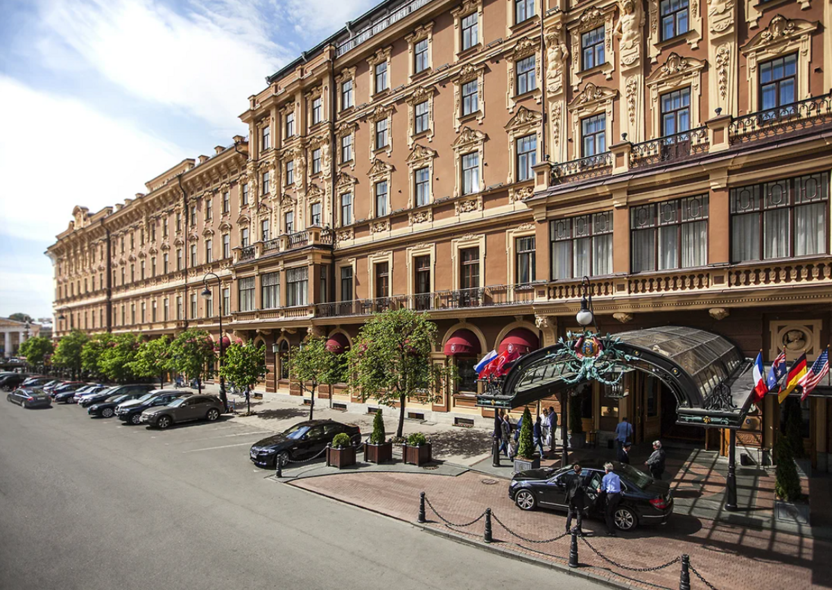 Belmond передал бразды правления «Европой». Гостиничная компания перестала быть оператором гранд-отеля