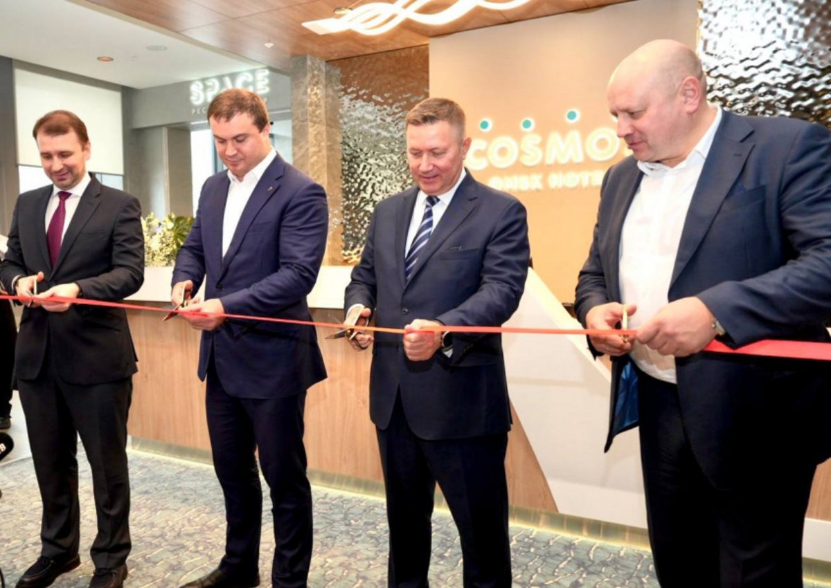 Cosmos Hotel Group и Корпорация Туризм.РФ открыли новый отель в Омске Cosmos Hotel 