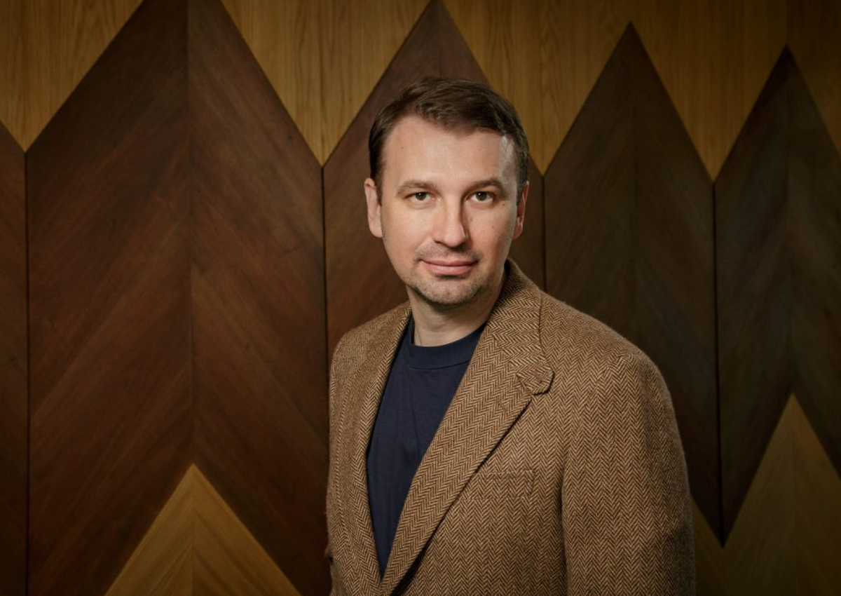 Александр Биба, Cosmos Hotel Group: 