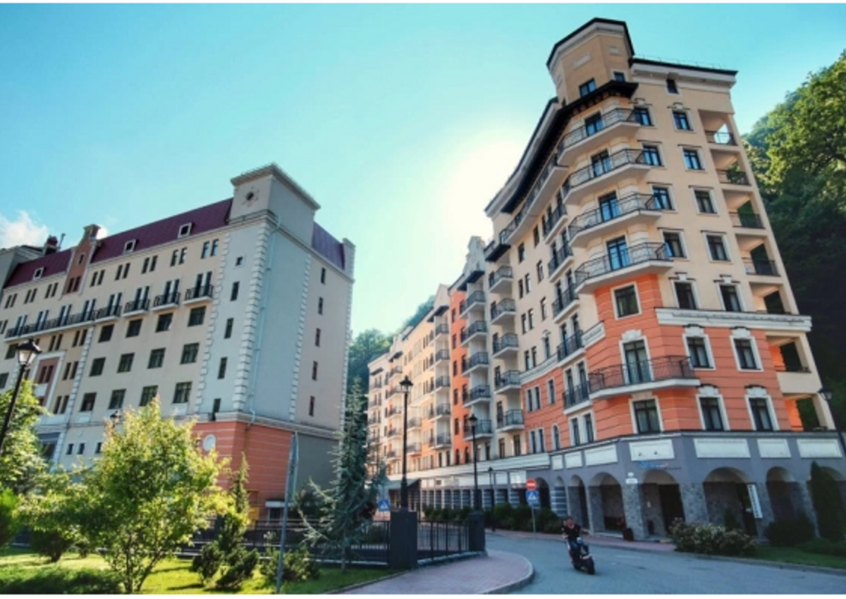 Azimut Hotels возьмет в управление отель в курортном поселке на Кубани