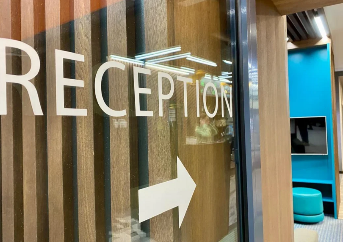 Депутаты нехотя согласились на невозвратные тарифы в отелях