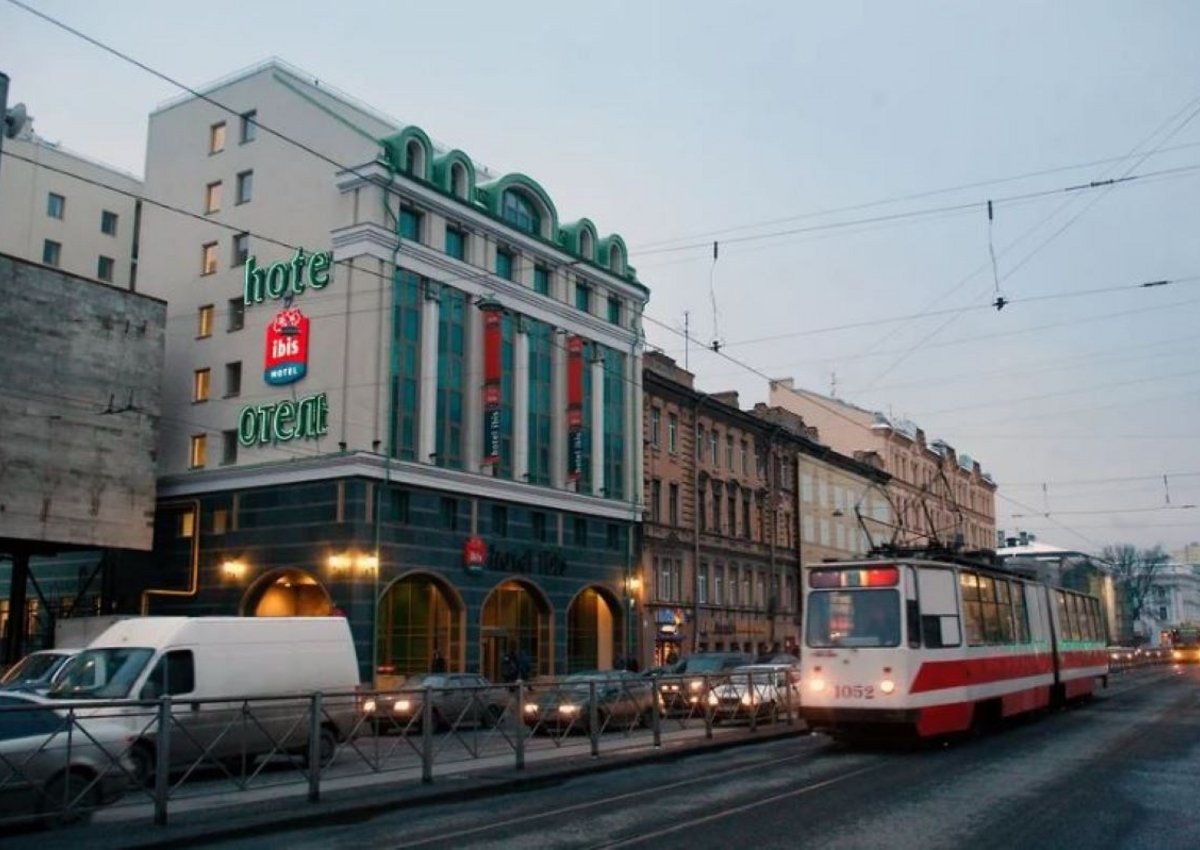 Ibis ждет ребрендинга. «Группа ЛСР» приобрела отель на Лиговском проспекте и строящейся апарт-отель по соседству