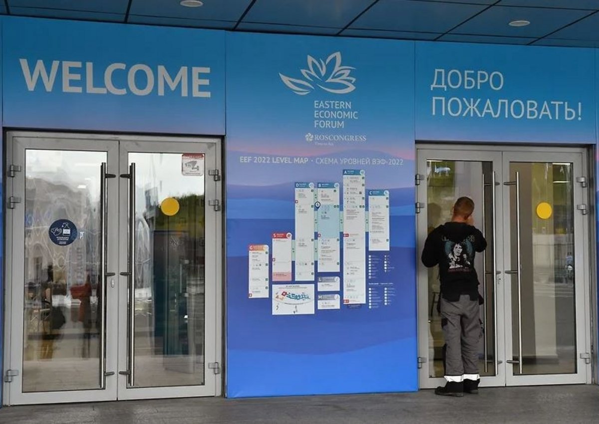 Командировки подселились во Владивосток. Стоимость гостиничного бронирования на ВЭФ достигла 14 тыс. руб. за ночь