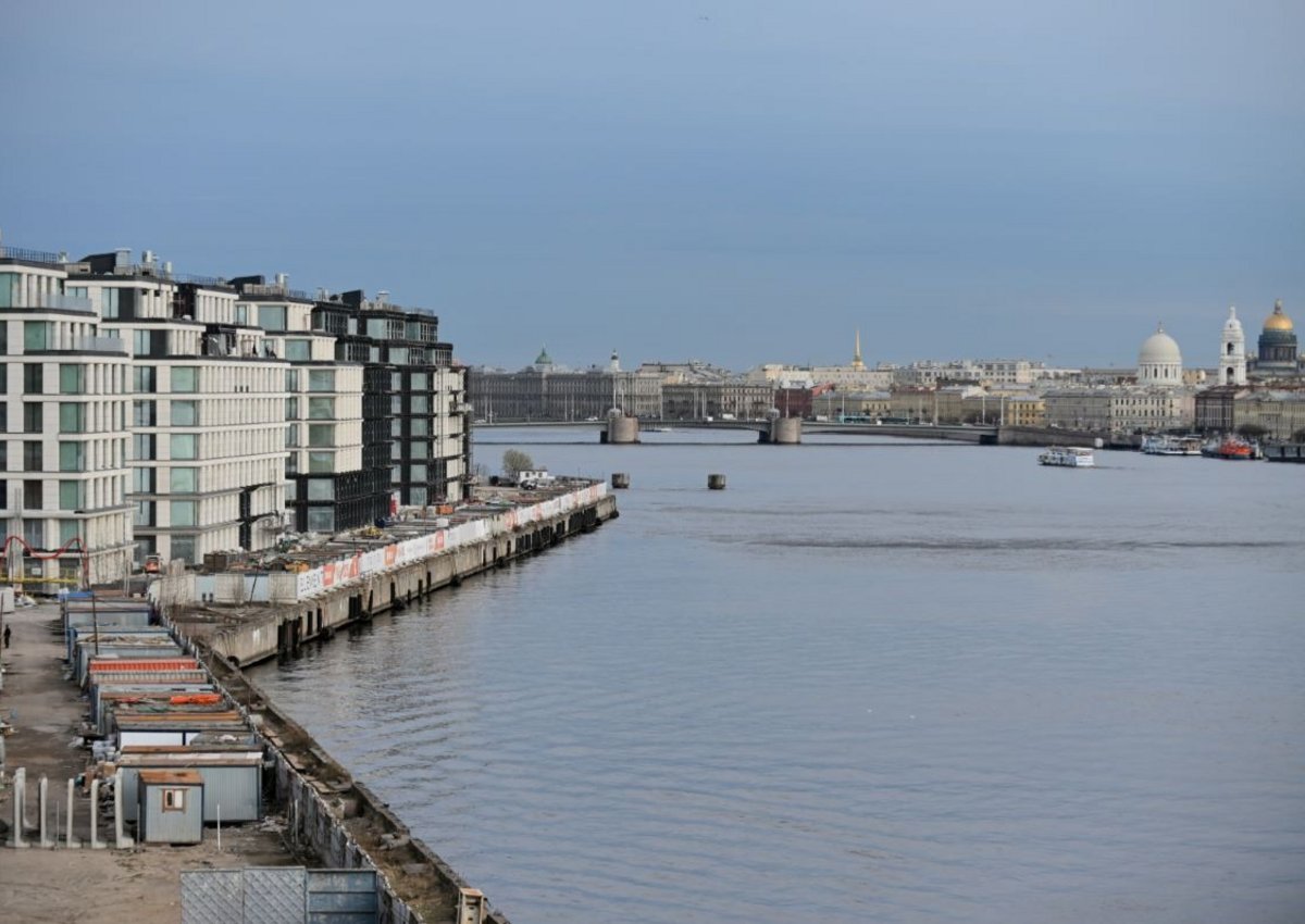 Берега попутали: стройки у воды в Петербурге внезапно оказались в зоне риска