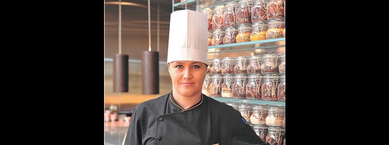 Лариса Кордик, шеф-повар ресторана Azia («Гранд Отель Европа»): «Масштаб работы в ресторане отеля гораздо больший, чем просто в ресторане»