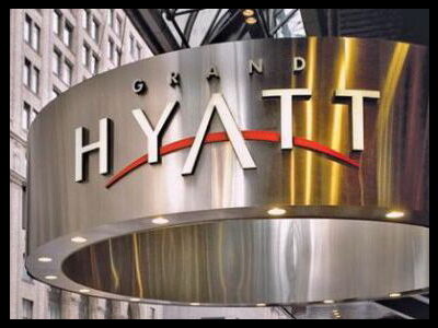Во Владивостоке к саммиту АТЭС не успели достроить два отеля Hyatt