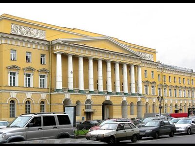 Петербургские инвесторы реконструируют городские здания под отели