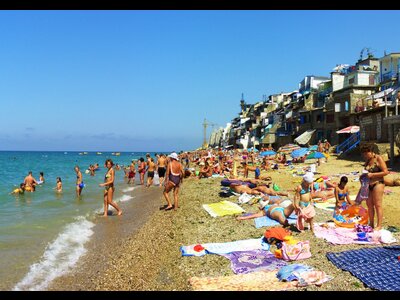 В Крыму снесут нелегальные гостиницы