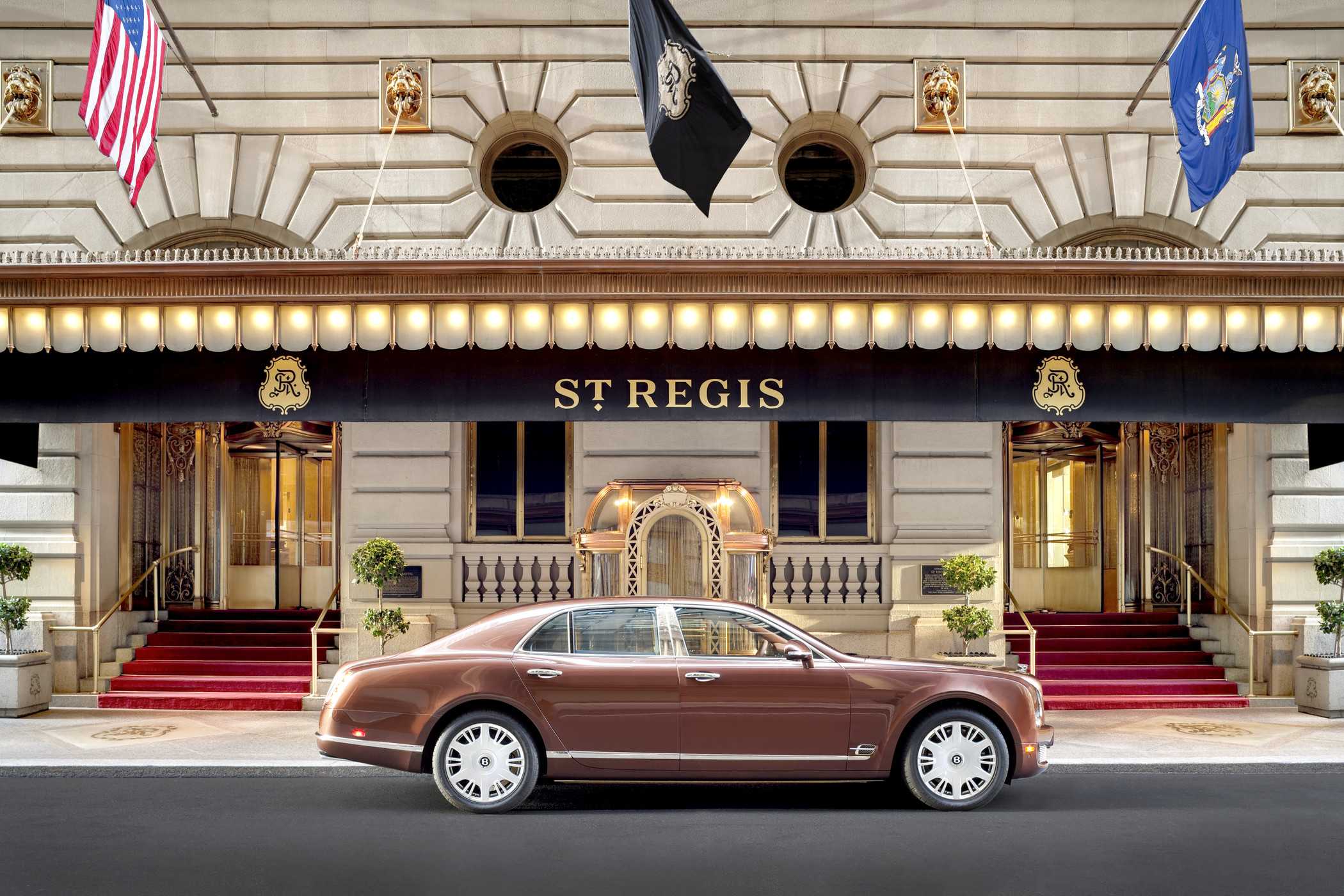 Marriott продает катарскому госфонду нью-йоркский отель St. Regis