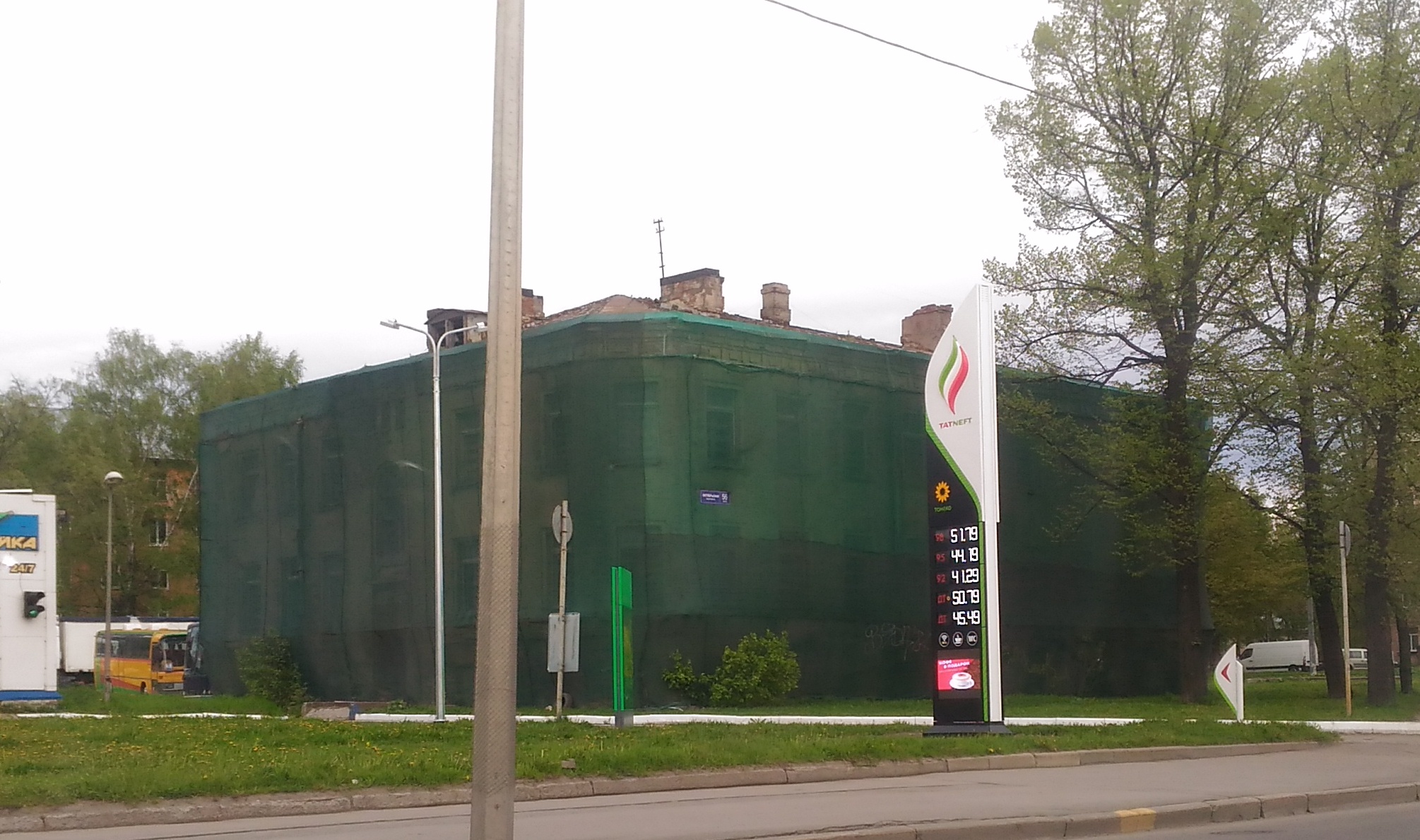 На Октябрьской набережной построят апарт-отель 