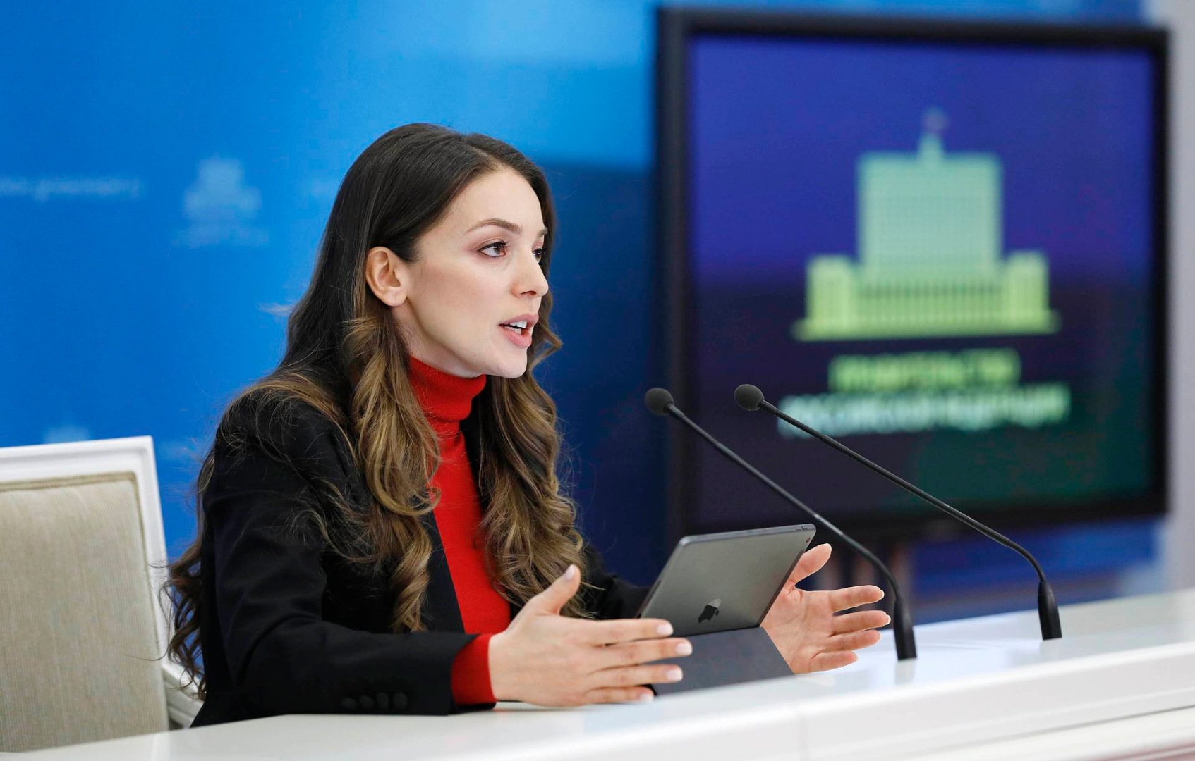 Зарина Догузова о помощи отелям и программе восстановления туротрасли