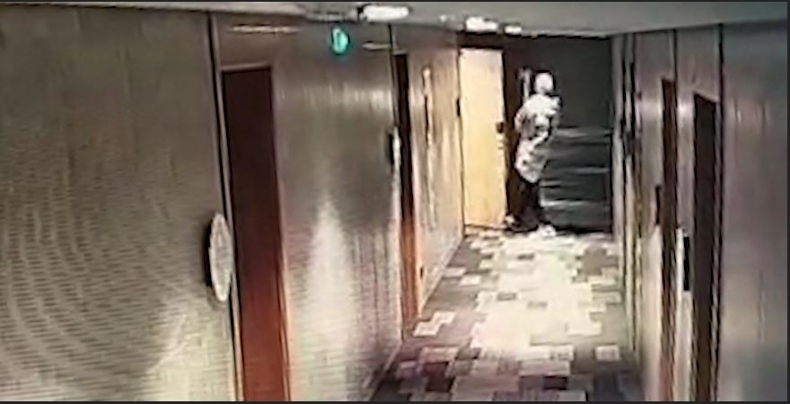 Постоялец с топором и мачете устроил погром в апарт-отеле на улице Салова
