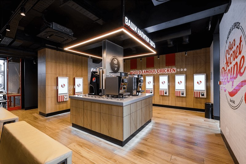 KFC откроет в Москве почти бесконтактный технологичный ресторан