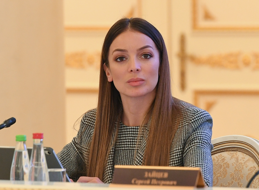 Два новых заместителя появились у главы Ростуризма