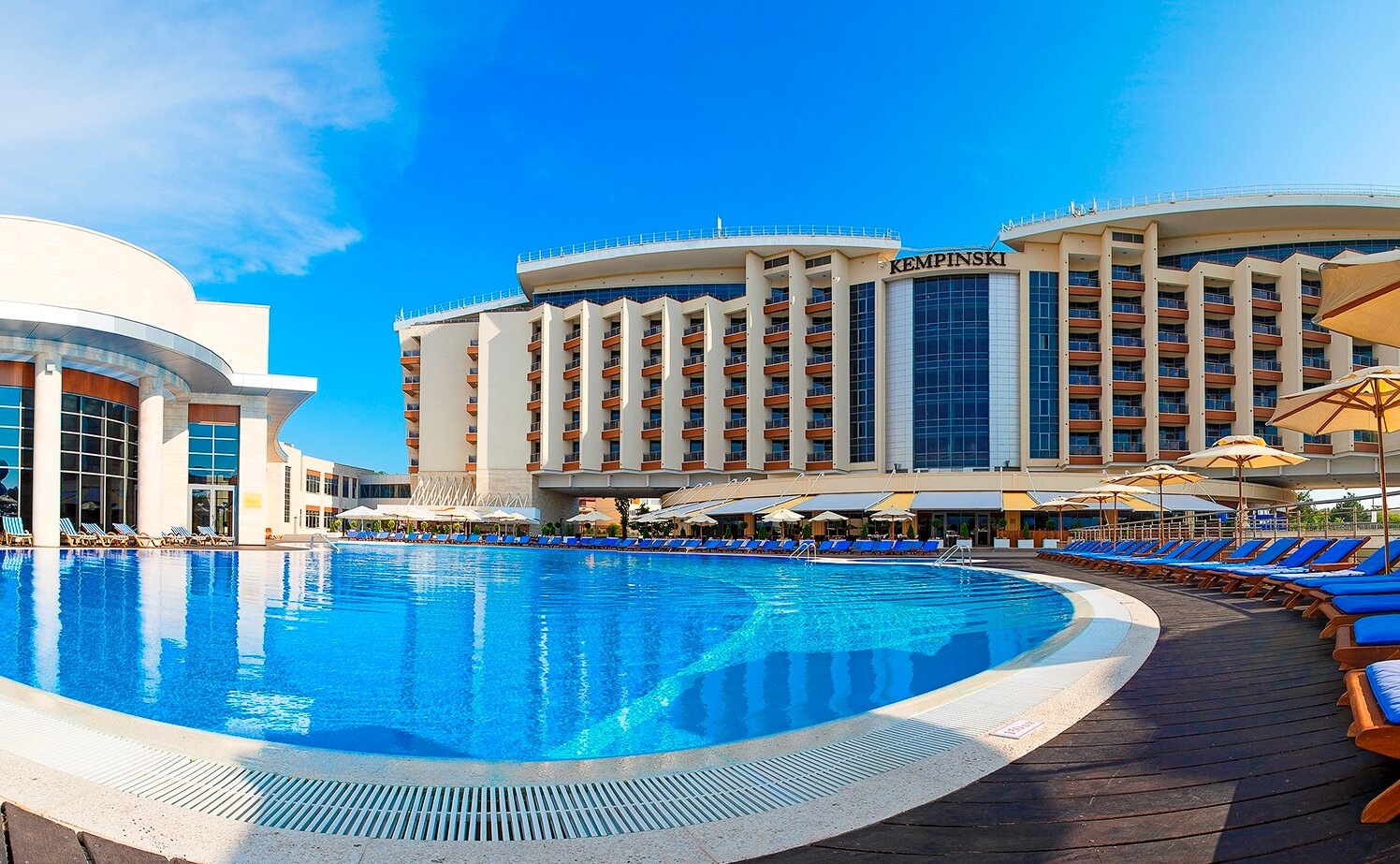 Kempinski в Геленджике развивается через банкротство