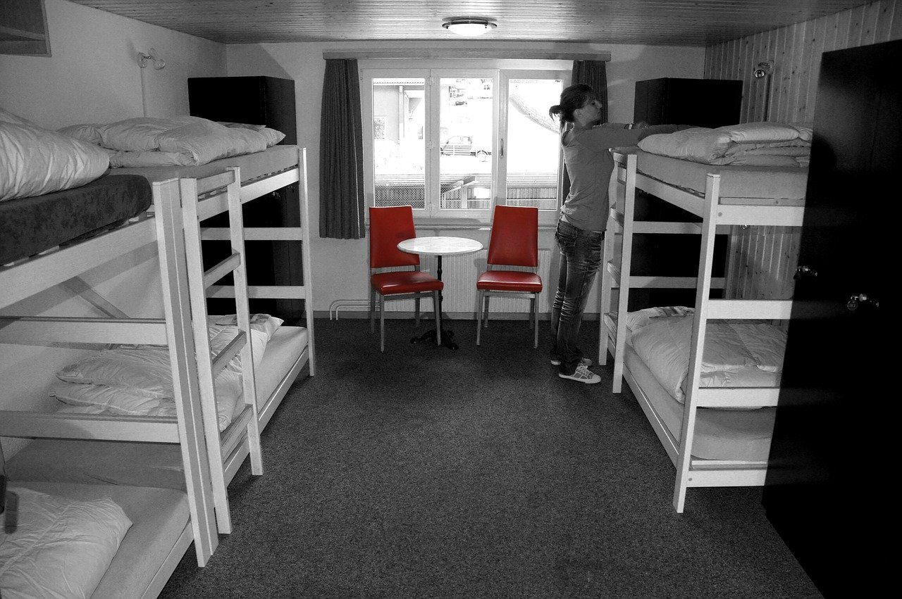 «В Петербурге идет ликвидация бизнеса». Хостелы не справились с давлением и ушли в небытие
