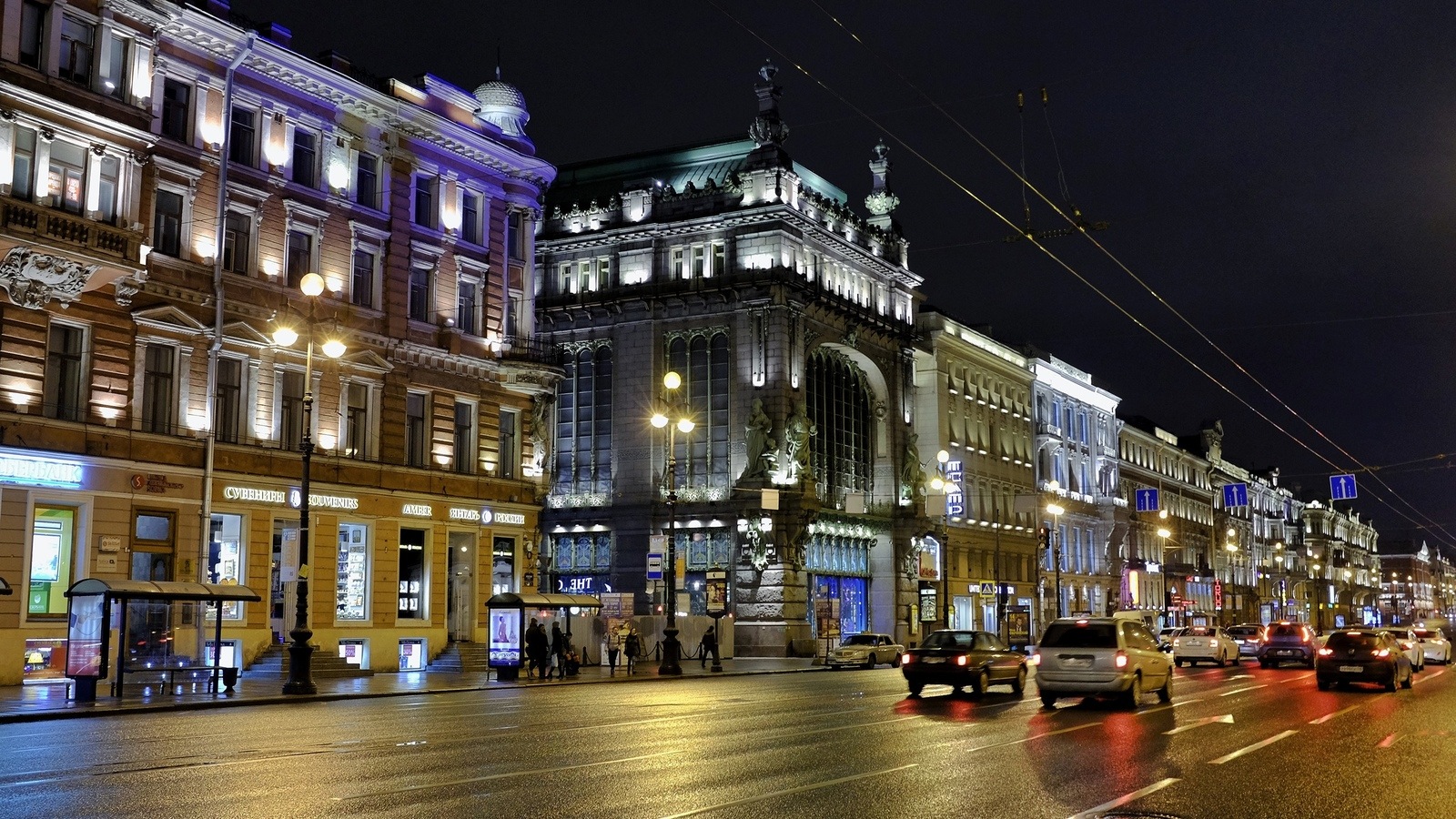 В Петербурге приняты дополнительные меры поддержки для предприятий туриндустрии