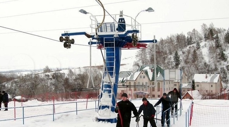 В Алтайском крае в сезон продают горнолыжный комплекс с канатным подъемником