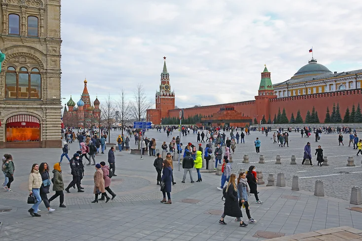 Кризисный набор путешественников. Как восстанавливается въездной туризм в России