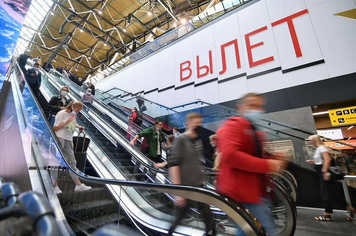 Пандемия сдержала турпоток. Как антикоронавирусные ограничения отразились на путешествиях по России