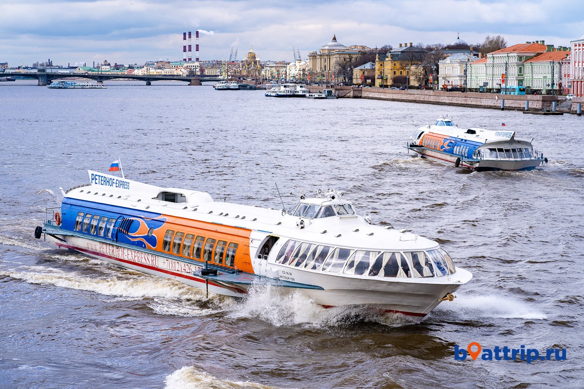 В Санкт-Петербурге открылась навигация