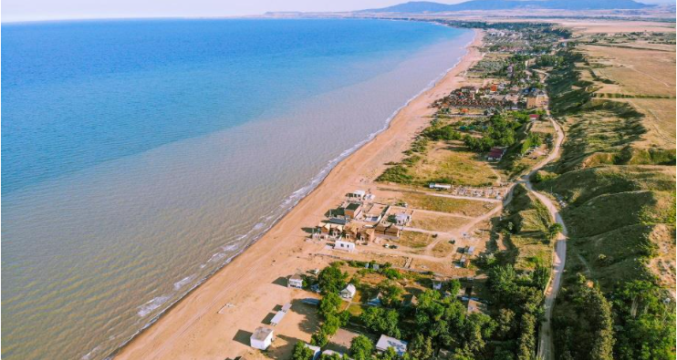 Променяют ли туристы Черное море на Каспийское в летнем сезоне